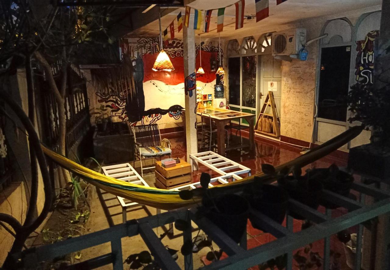 Deoplet Homestay & Gallery Yogyakarta Exterior foto